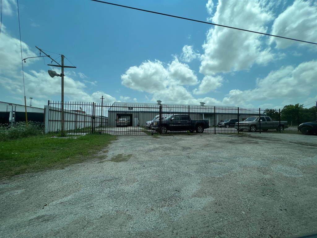 6610 Capitol Street - Photo 1