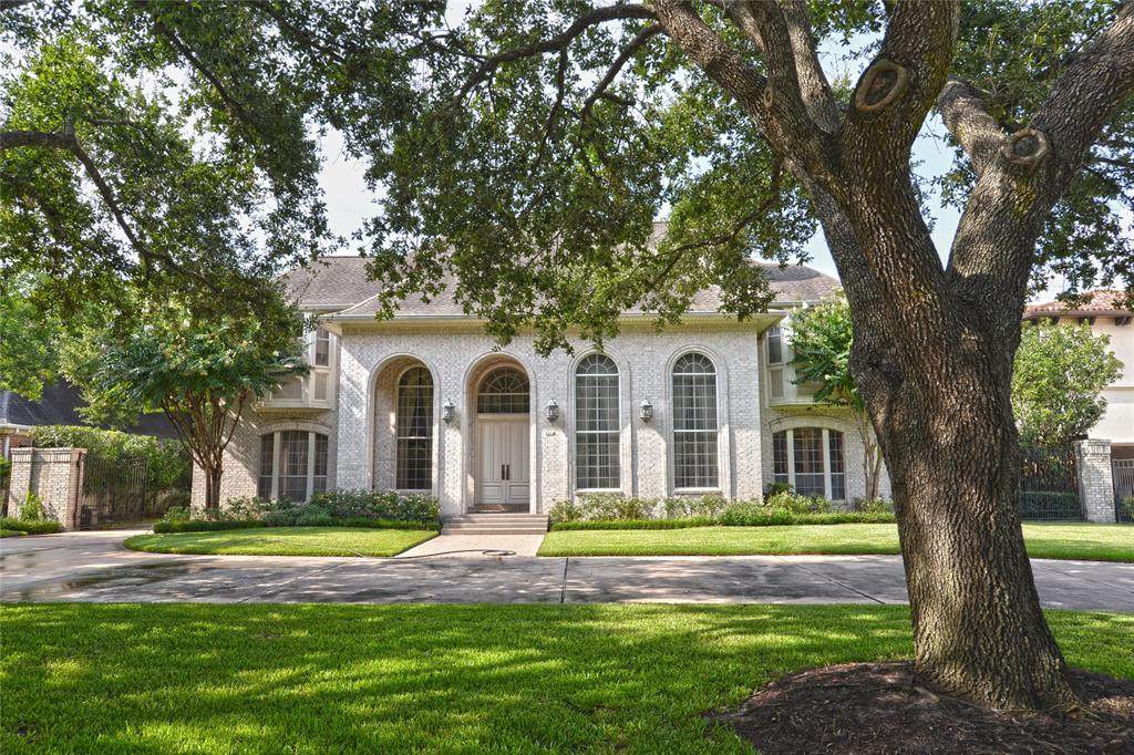 5318 Valerie Street - Photo 1