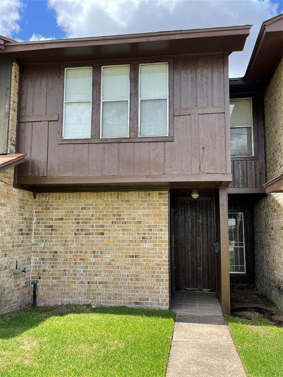 2220 Burke Road - Photo 1