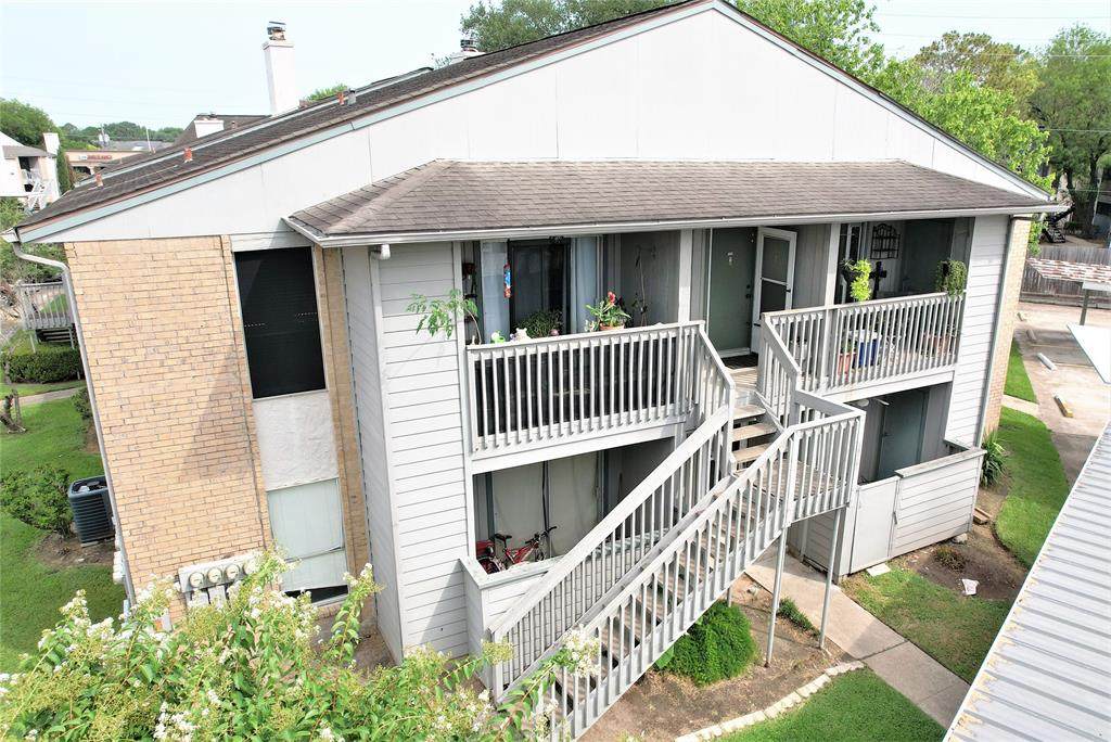 260 El Dorado Boulevard - Photo 1