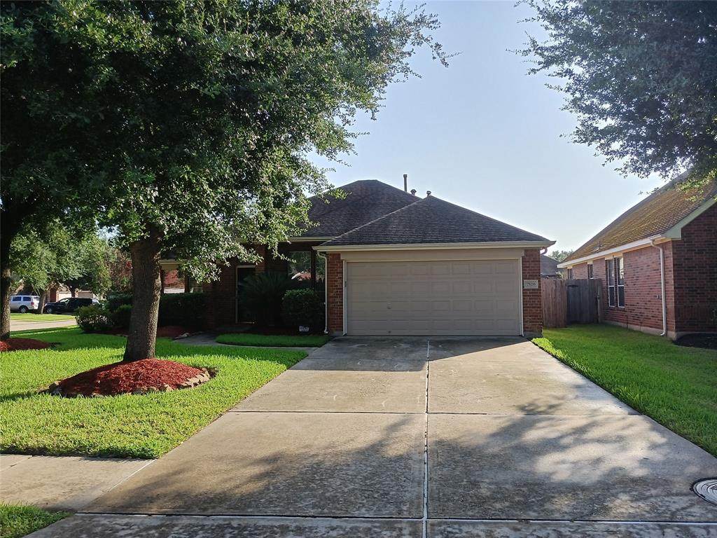 7526 Clairson Lane - Photo 1