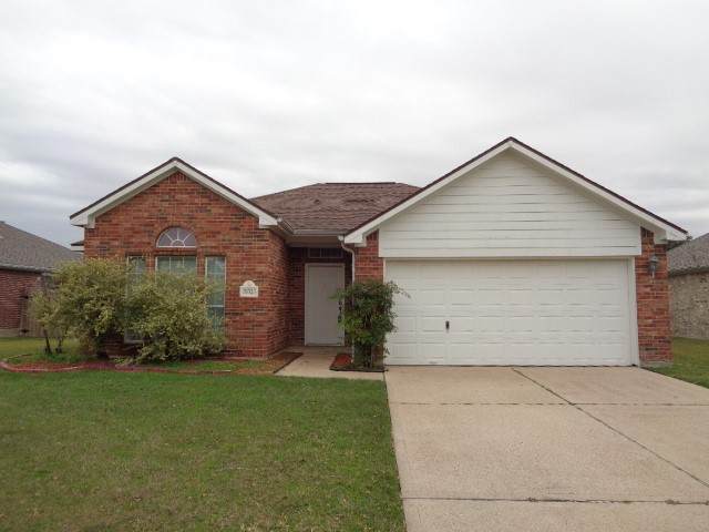 19323 Palmoral Drive - Photo 1