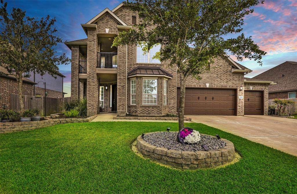 13814 Russell Court - Photo 1
