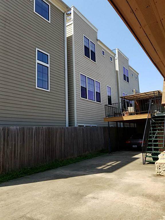 5216 Chenevert Street - Photo 1