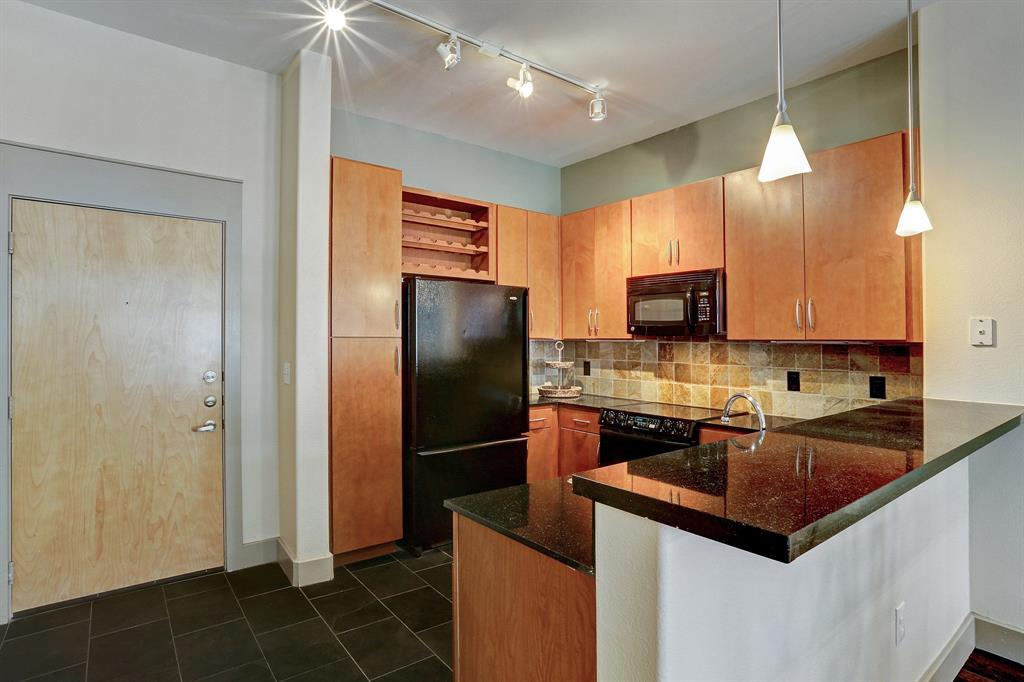 1901 Post Oak Boulevard - Photo 1