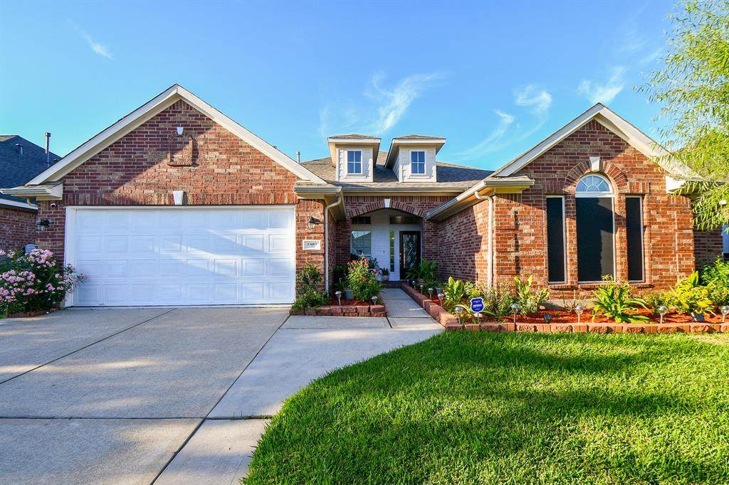 1403 Chandler Cove - Photo 1
