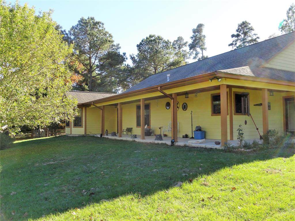 4426 County Road 133 - Photo 1