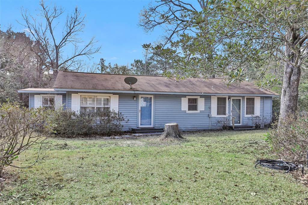 306 Lincoln Drive - Photo 1
