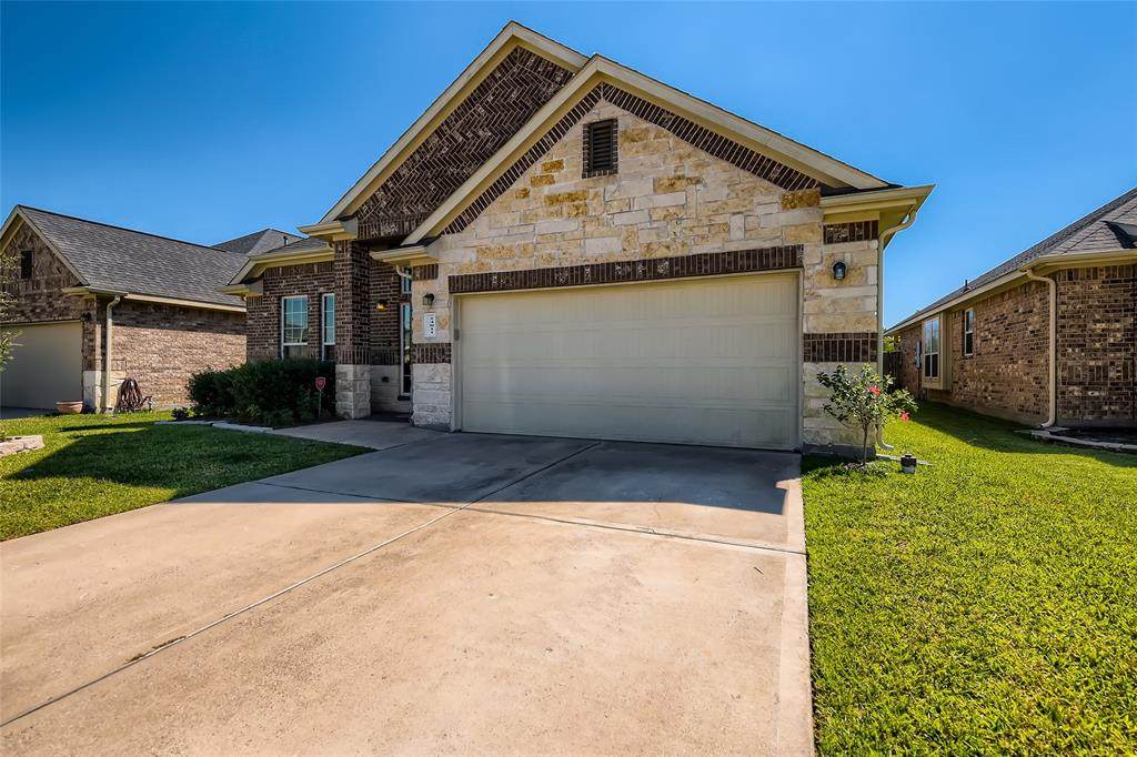 24811 Colonial Elm Drive - Photo 1