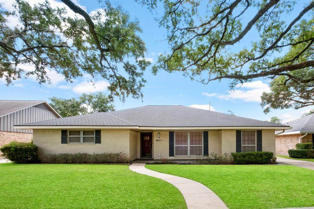 5911 Rutherglenn Drive - Photo 1
