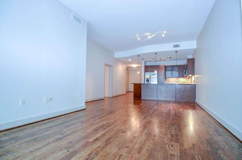1400 Mckinney Street - Photo 1