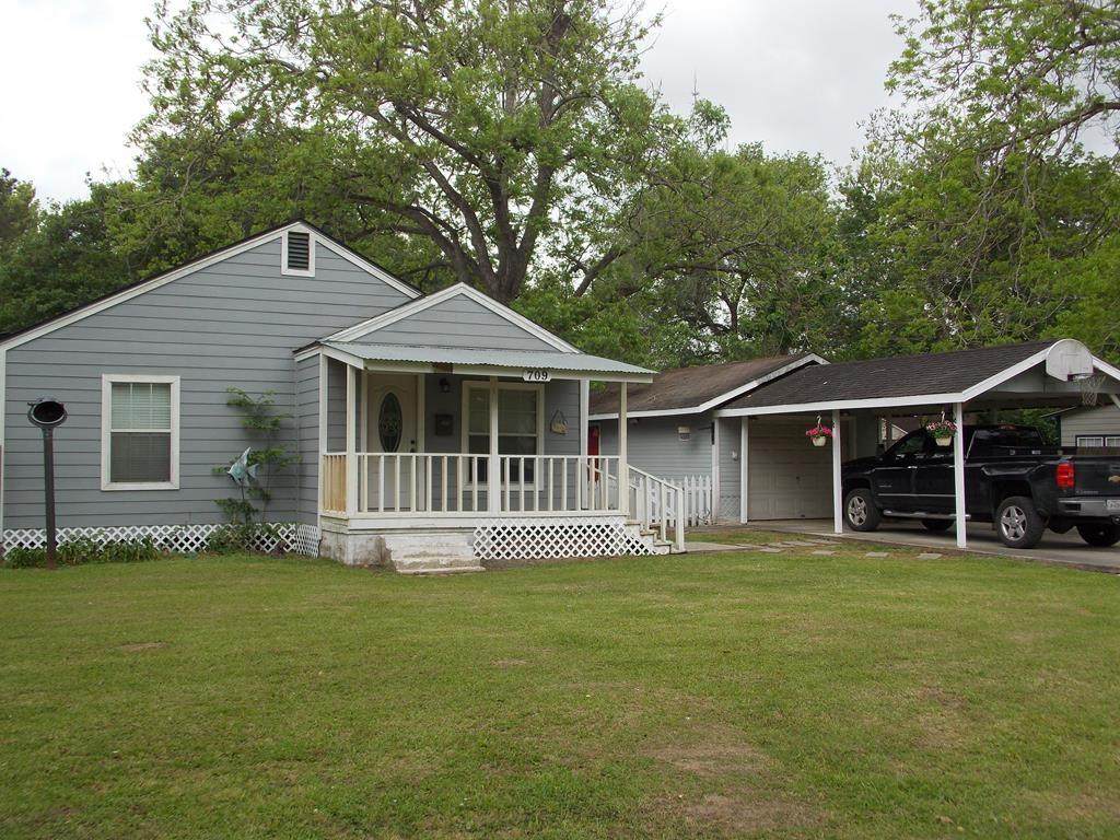 709 Blair Street - Photo 1
