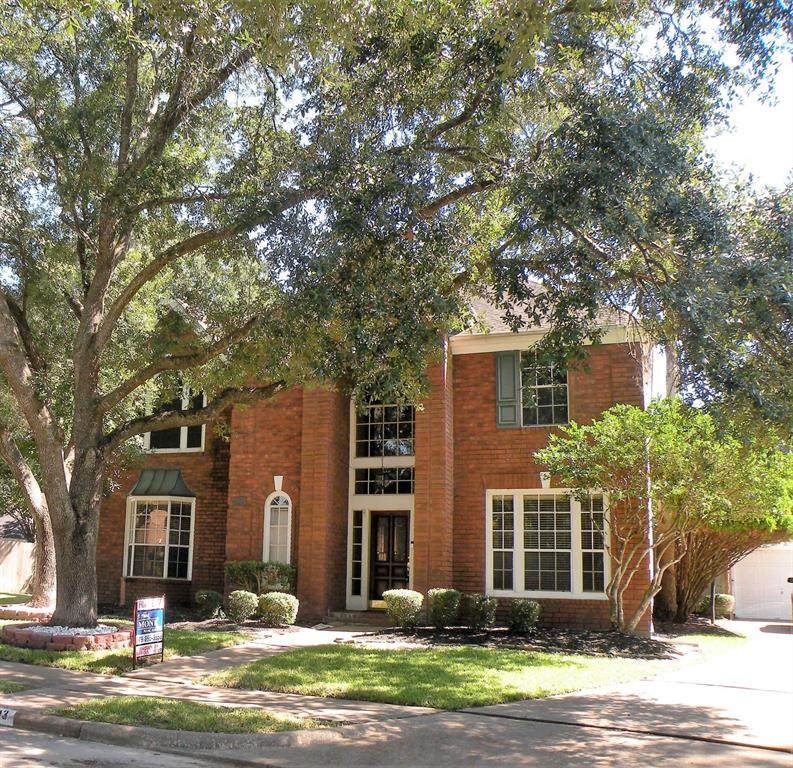 20603 Castlemills Court - Photo 1