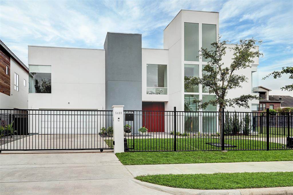 5409 Lampasas Street - Photo 1