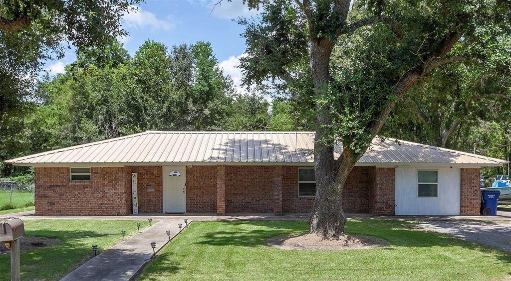 3345 Dearing Road - Photo 1