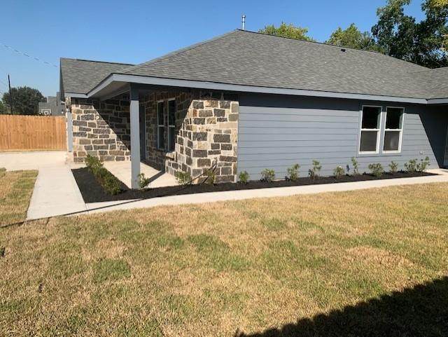 9833 Signet - Photo 1