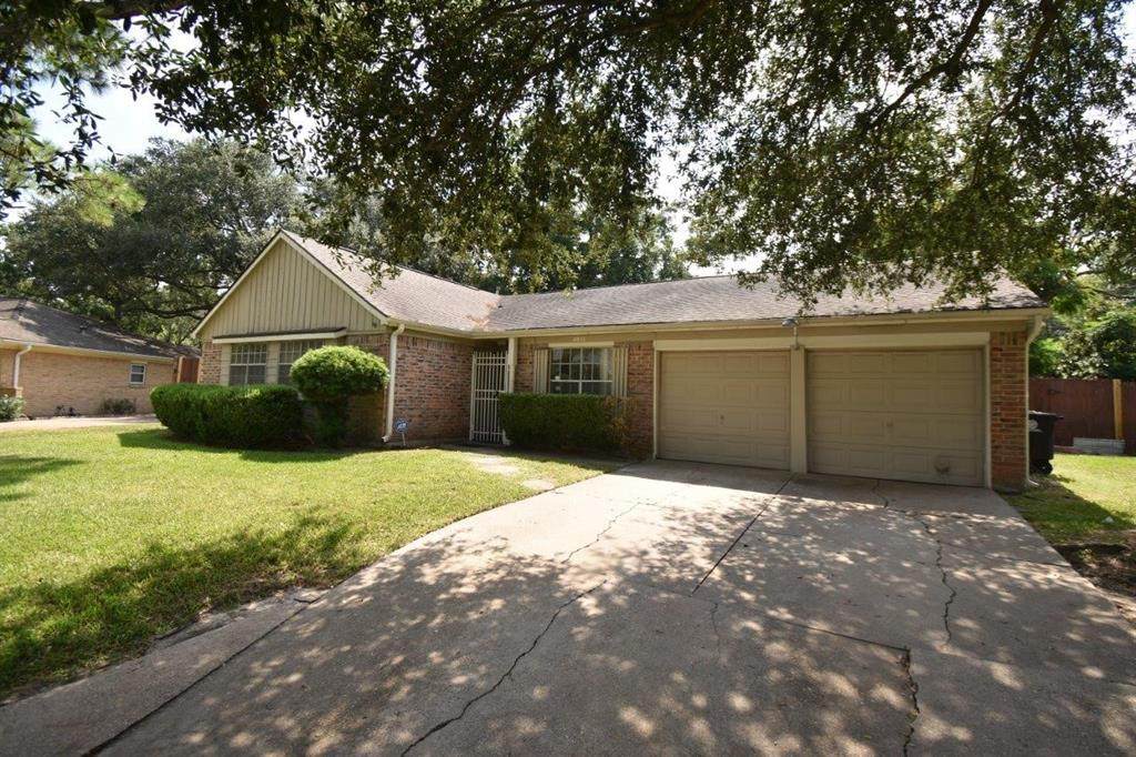 8807 Sharpcrest Street - Photo 1