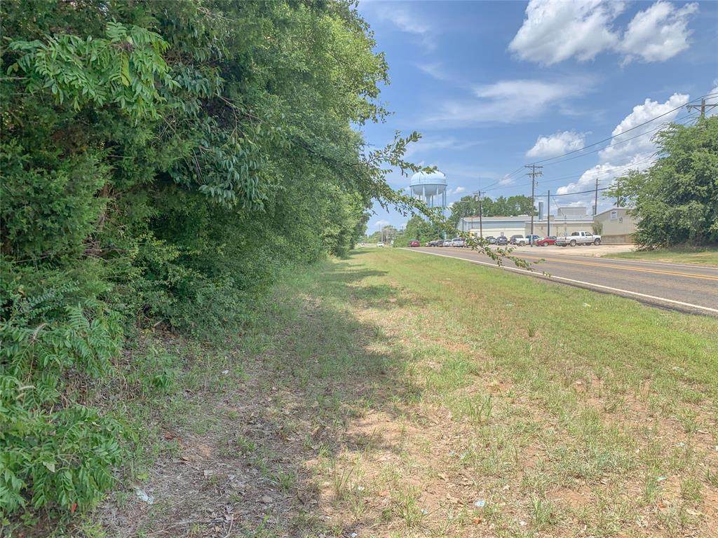 1465 Bolton Street - Photo 1