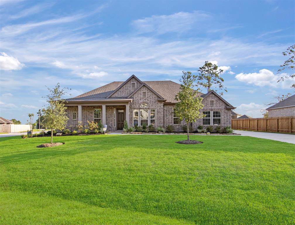 40694 Damuth Drive - Photo 1