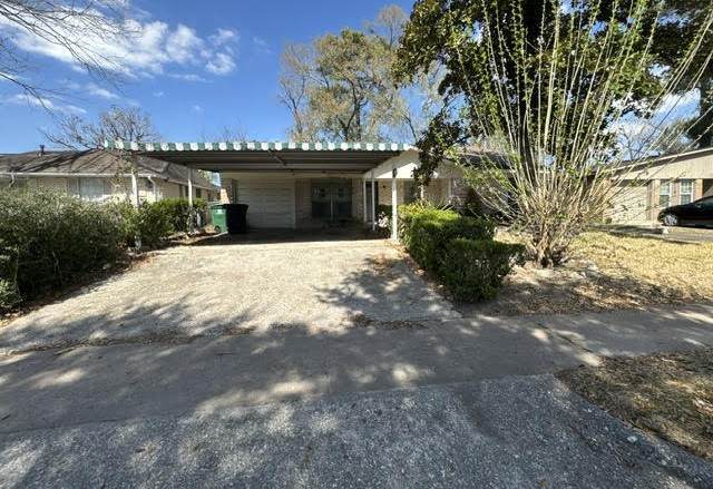 7613 Parker Road - Photo 1