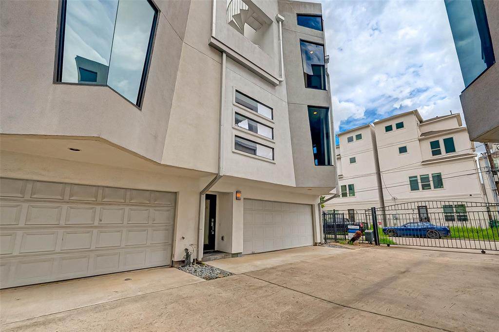 4608 Nett Street - Photo 1