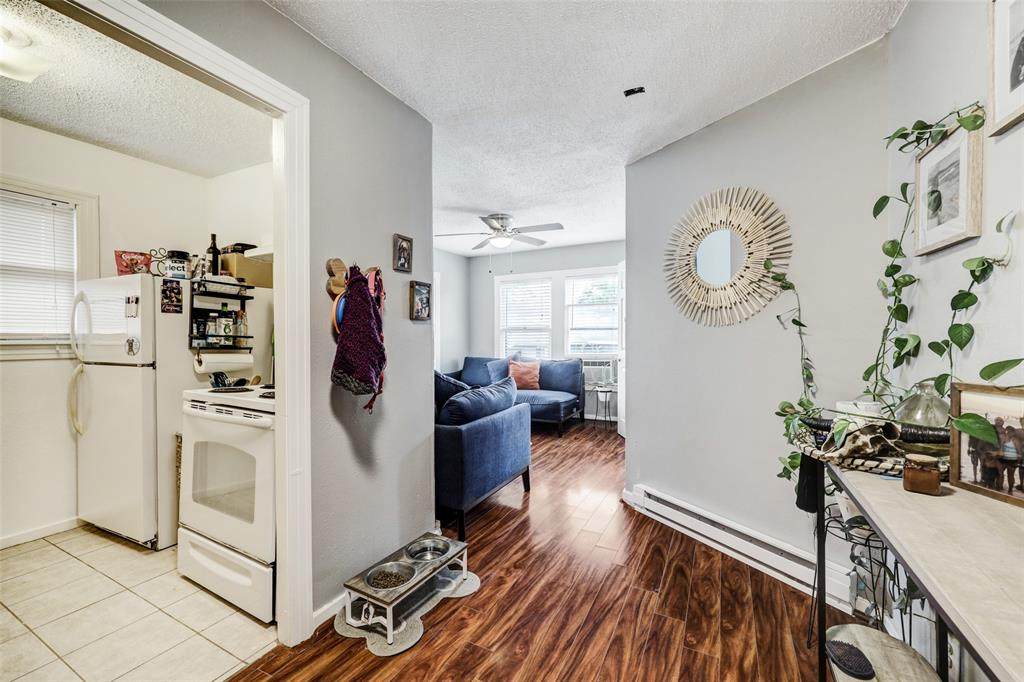 1749 Main Street - Photo 1
