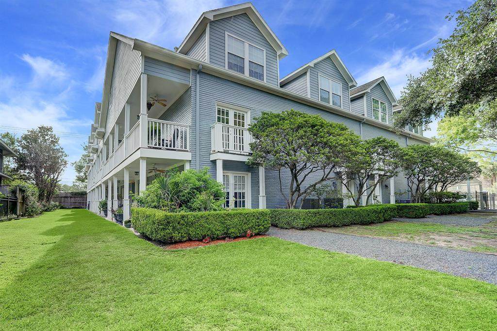 1621 Heights Boulevard - Photo 1