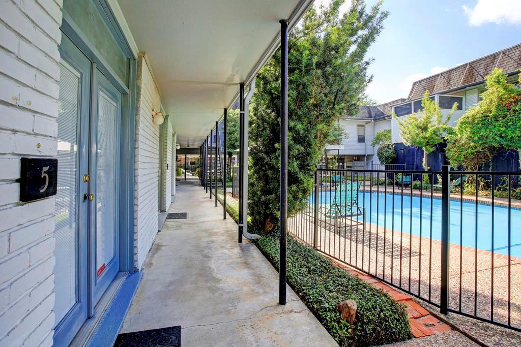 3300 Yorktown Street - Photo 1