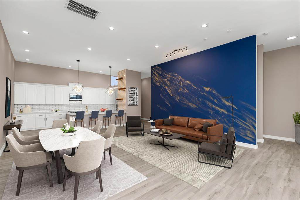 712 Parker Street - Photo 1
