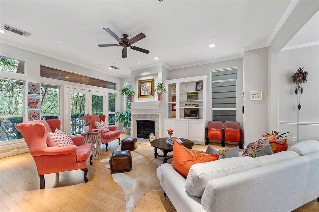 1204 Moy Street - Photo 1