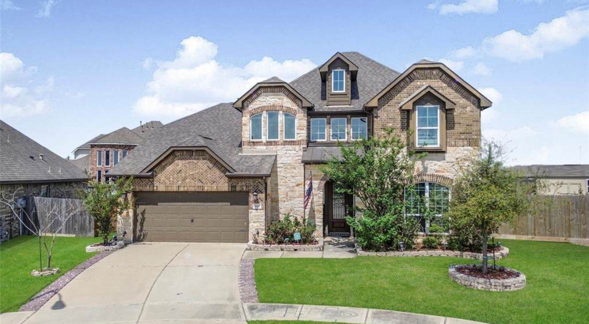31602 Hummingbird Oak Drive - Photo 1