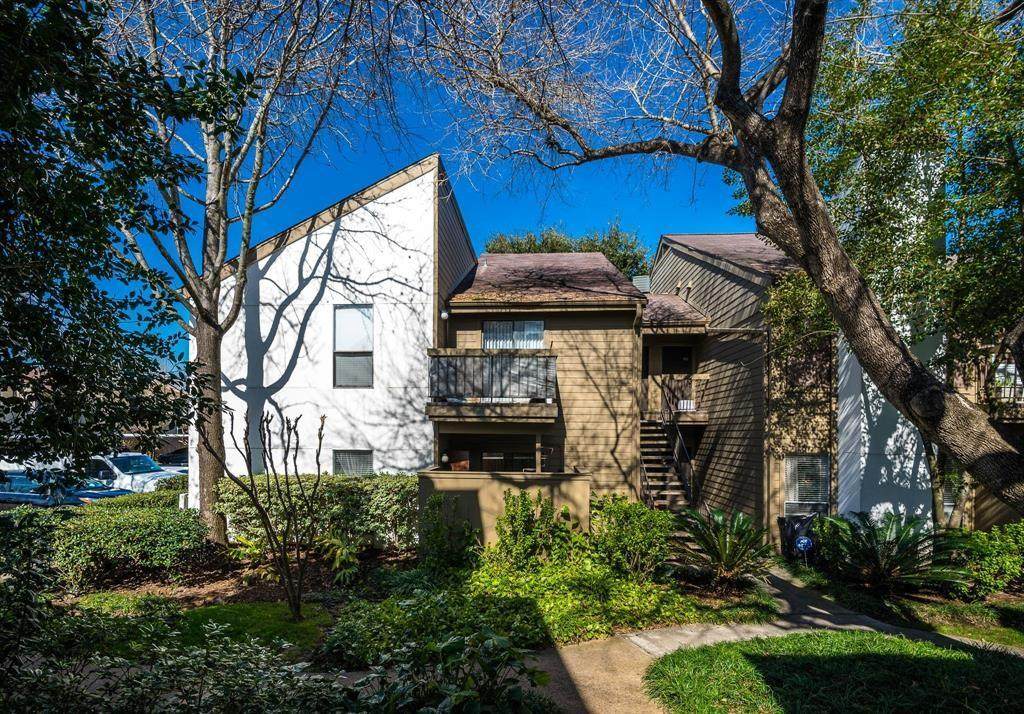 10047 Westpark Drive - Photo 1