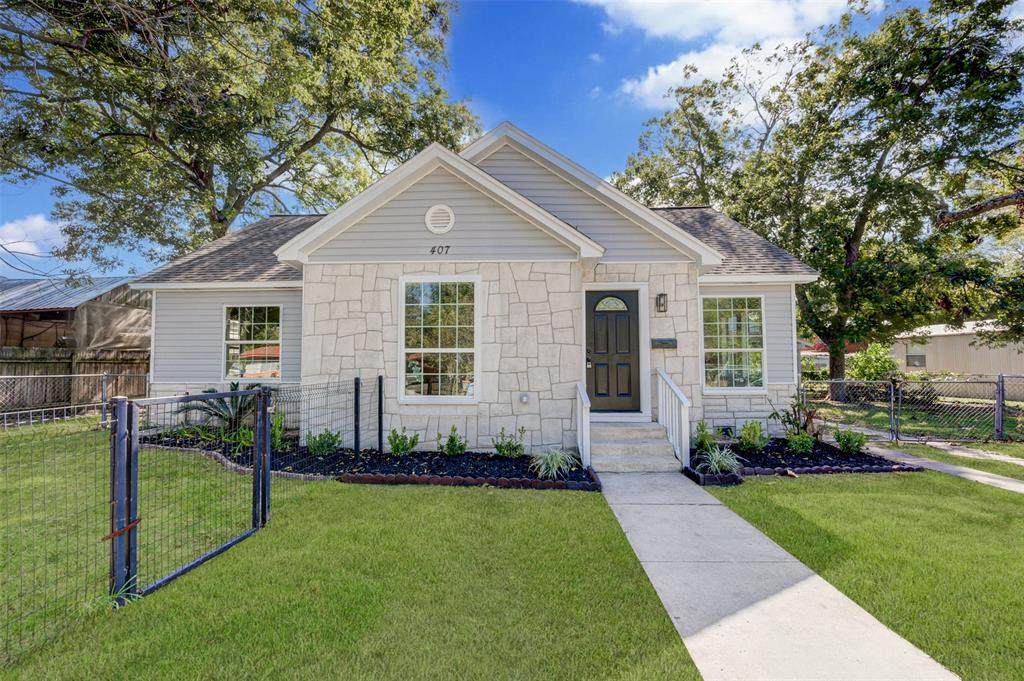 407 Pearce Street - Photo 1