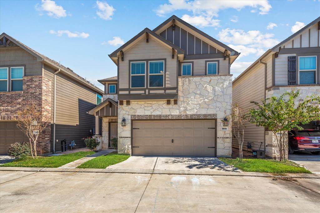 1910 Barrel Oak Drive - Photo 1