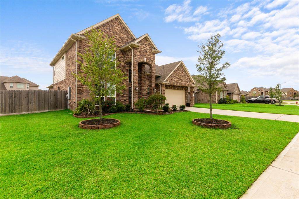 9515 Franklin Drive - Photo 1