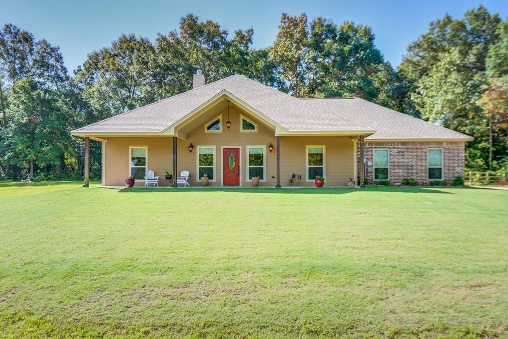 176 White Oak Lane - Photo 1