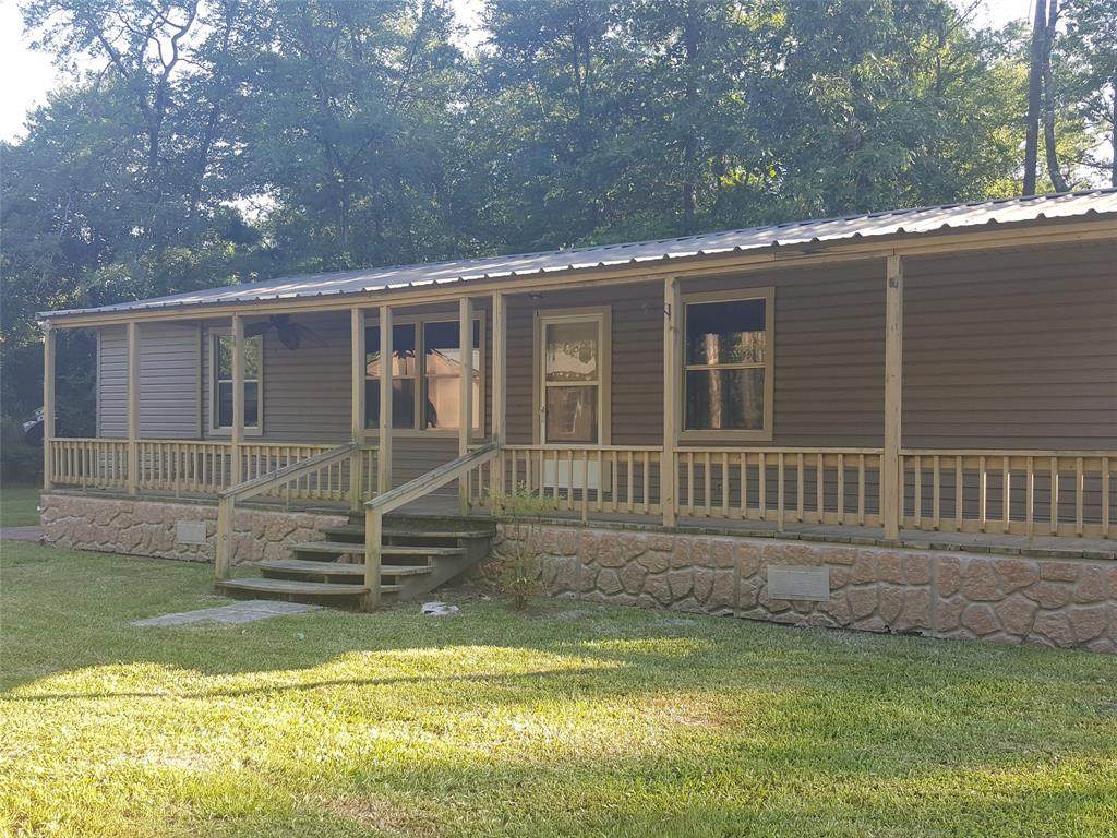 40 Wood Glen - Photo 1