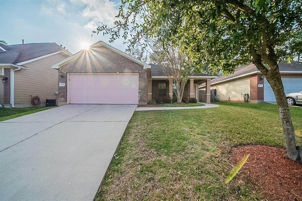 1614 Leafhopper Lane - Photo 1