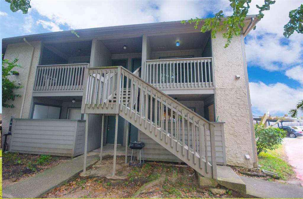 260 El Dorado Boulevard - Photo 1