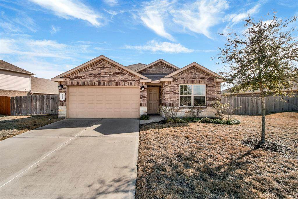 14055 Lake Crescent Drive - Photo 1