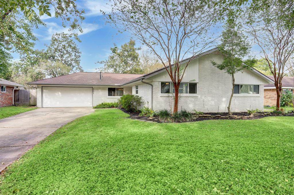 5202 Kinglet Street - Photo 1