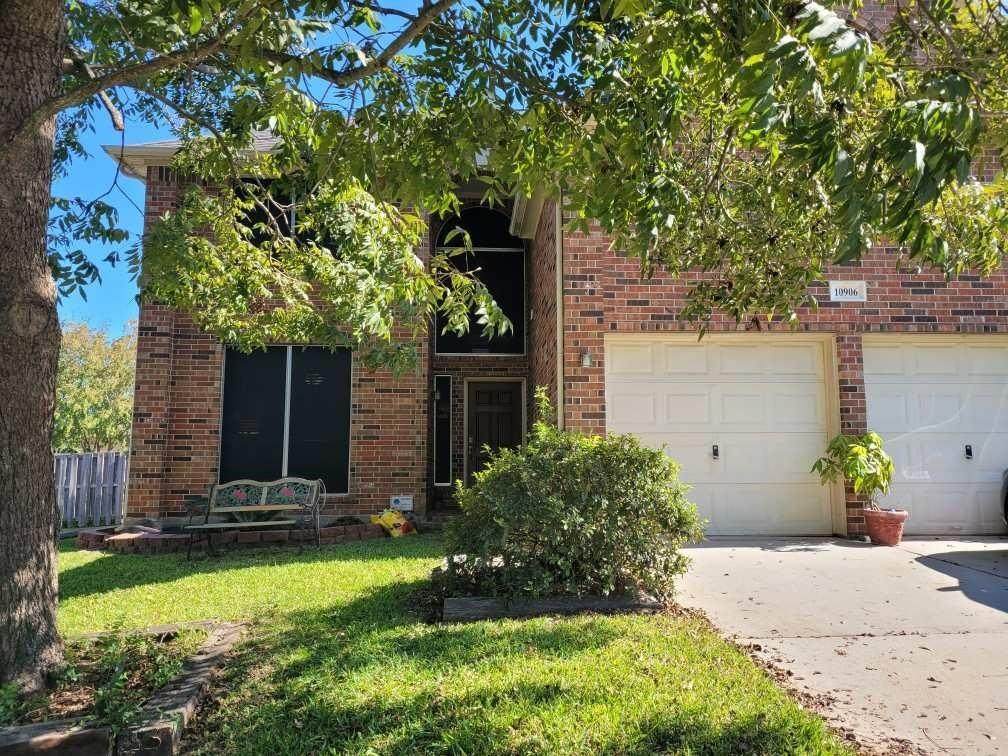 10906 Waterview Circle - Photo 1