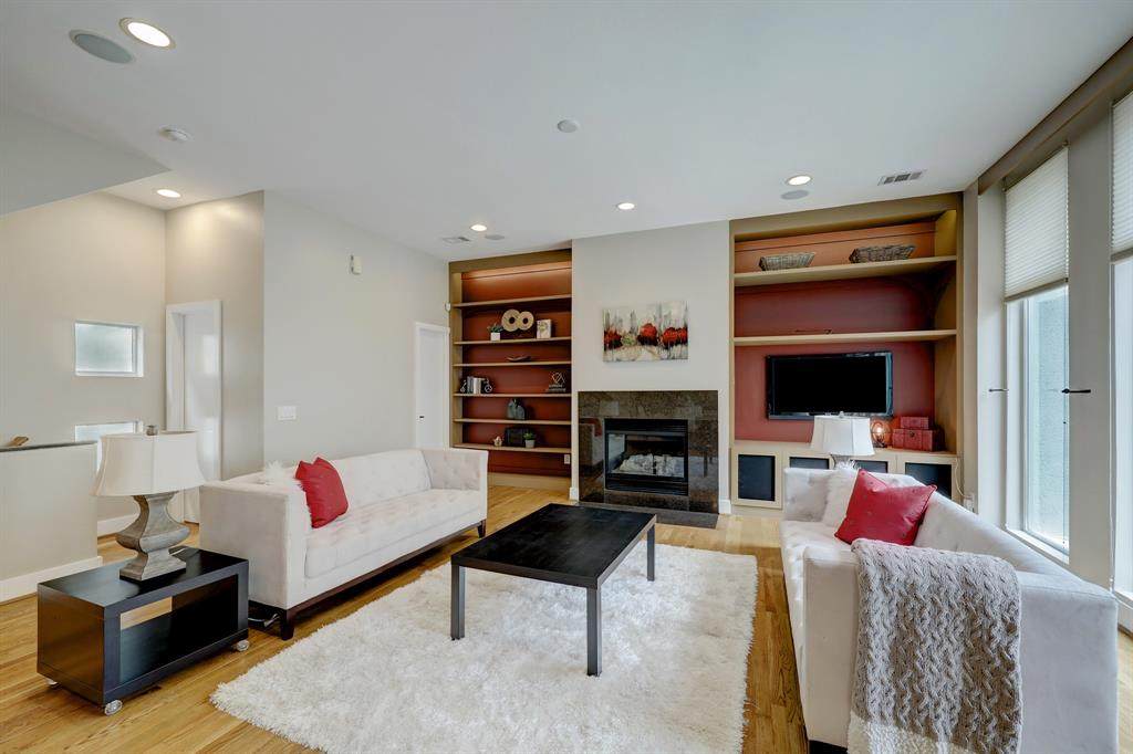 1406 Stanford Street - Photo 1