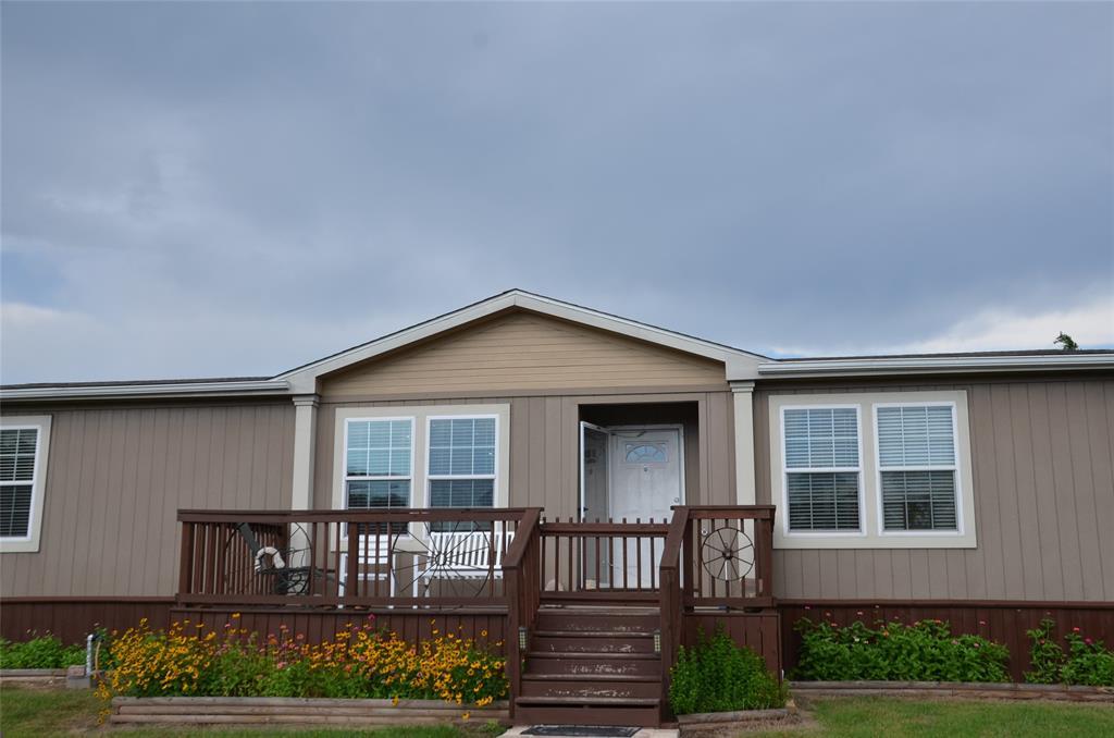 117 Lake Forest Lane - Photo 1