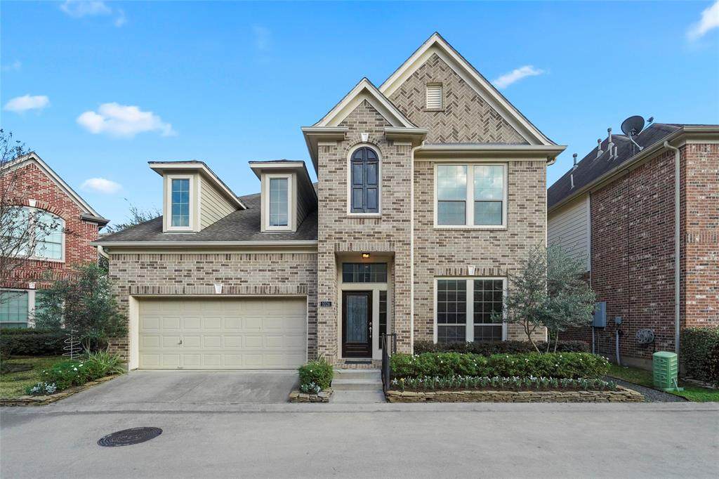 1026 Yaupon Square Lane - Photo 1
