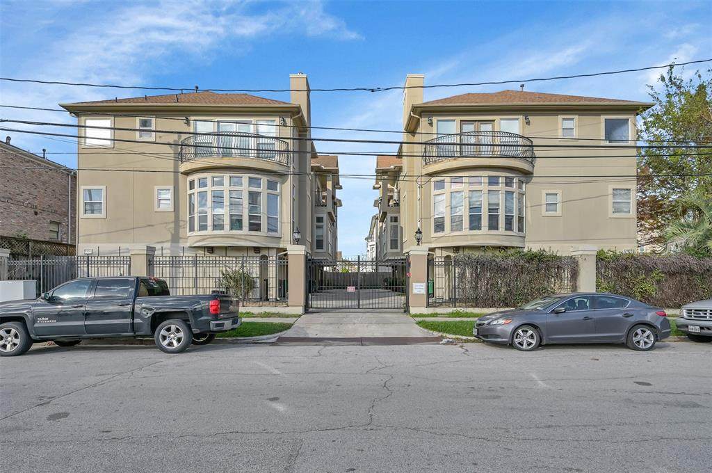 1304 Dart Street - Photo 1