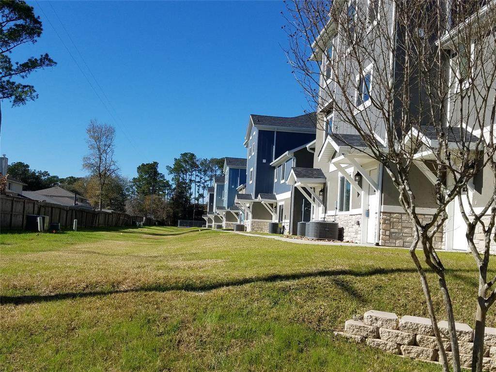 10535 Mills Rd - Photo 1