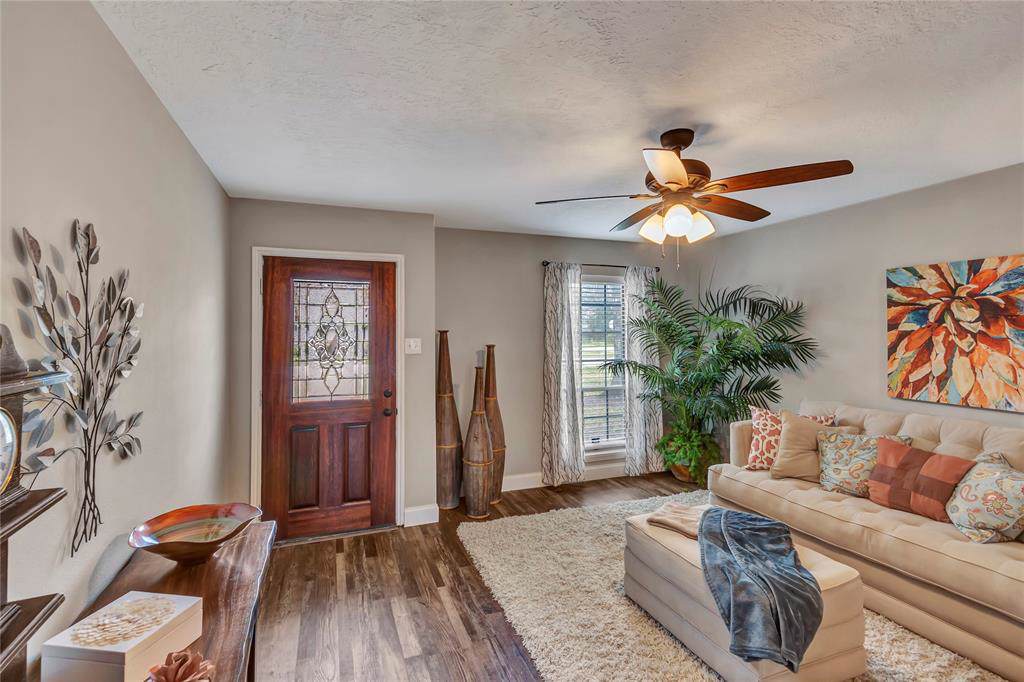 4814 30th Street - Photo 1