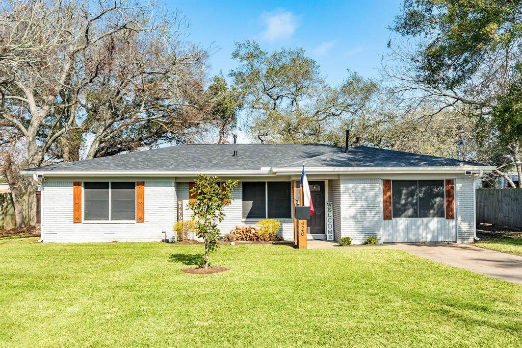 420 Cobb Street - Photo 1