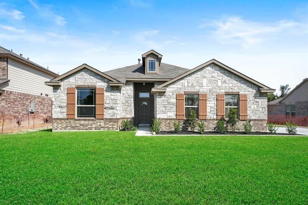 145 Road 66121 - Photo 1